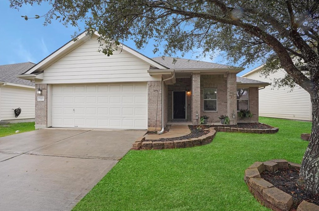 5419 Cilantro Ln, Baytown, TX 77521