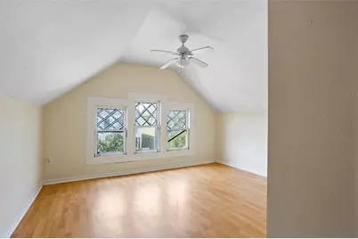 2118 Avenue K, Galveston, TX 77550 - Photo 24