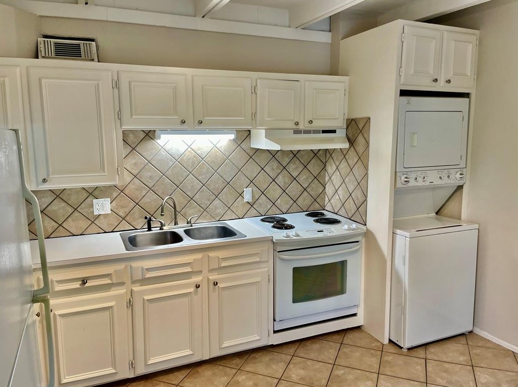 4722 Aftonshire Dr #4, Houston, TX 77027