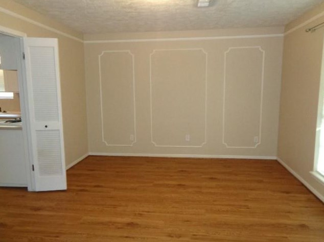 5923 Green Springs Dr, Houston, TX 77066