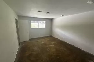 426 Pennington Dr, Corpus Christi, TX 78412 - Photo 12