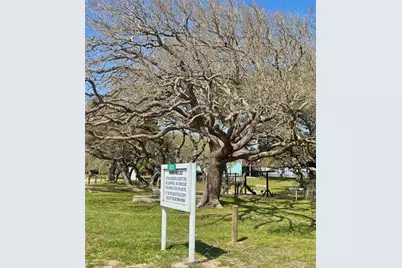 638 Stovall Drive, Palacios, TX 77465 - Photo 28
