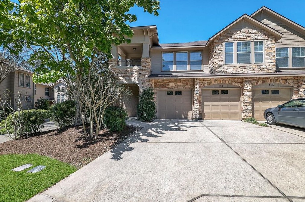 107 Woodlily Pl, Spring TX  77382-1329 exterior