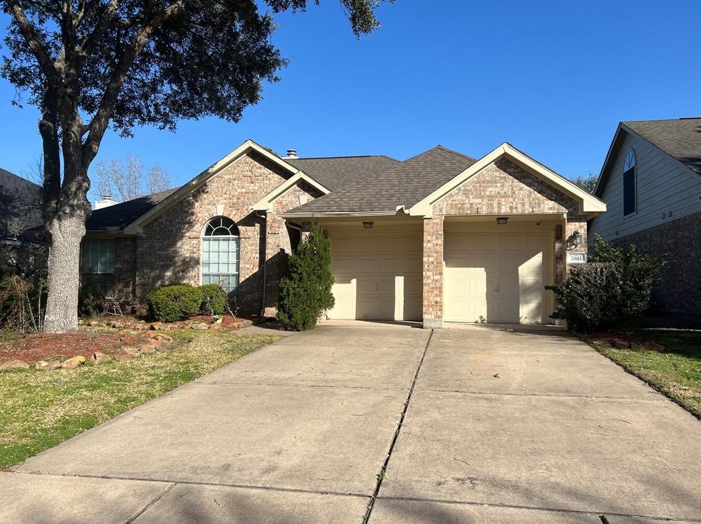 2611 Parkbriar Ln, Pearland, TX 77584