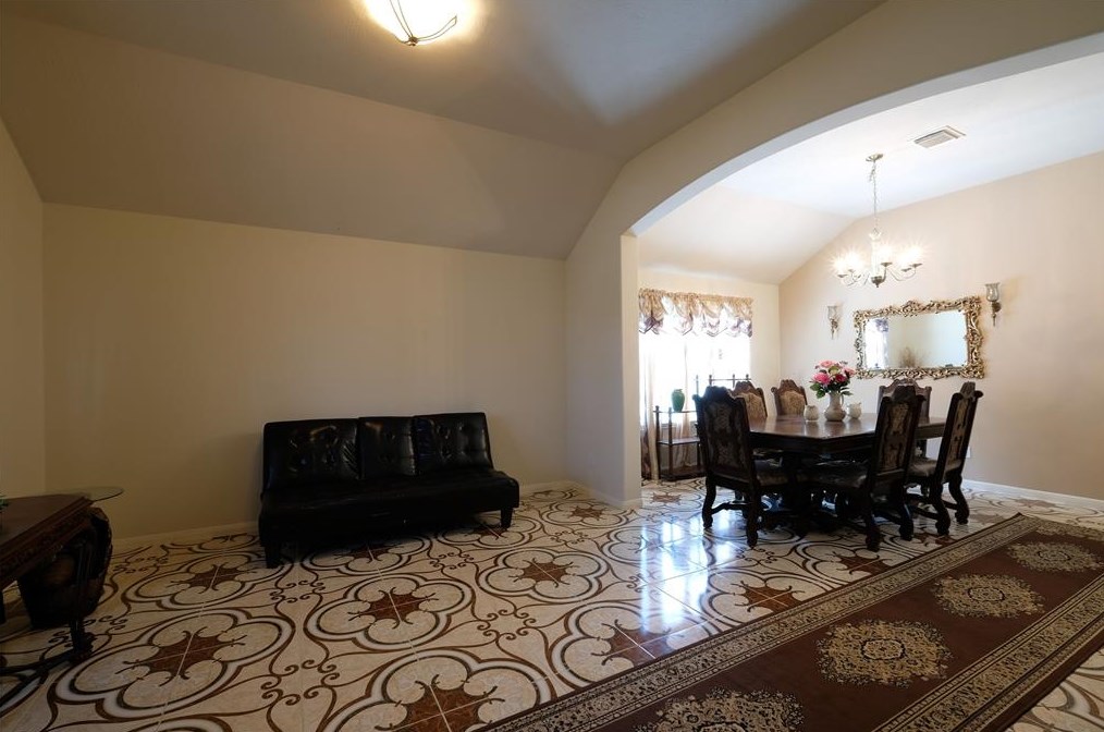 2239 Dawn Shadow Way, Fresno, TX 77545-8753