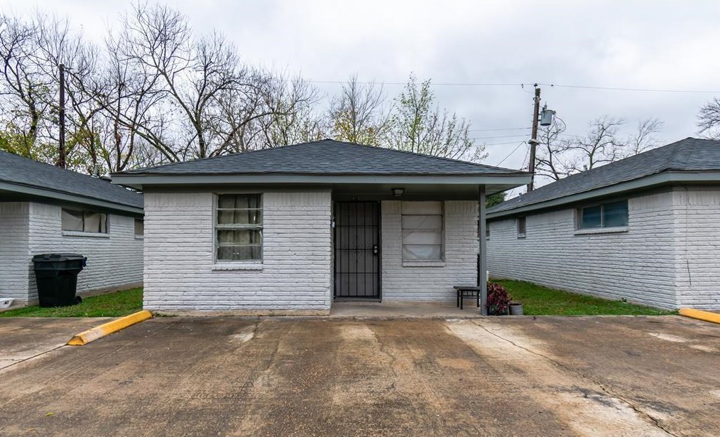 4713 Hoffman St #4713, Houston, TX 77026
