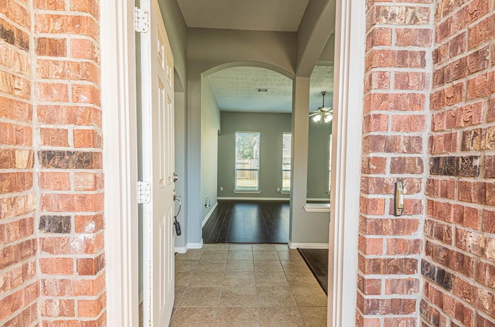 3027 Cimarron Pass Dr, Spring TX  77373-8647 exterior