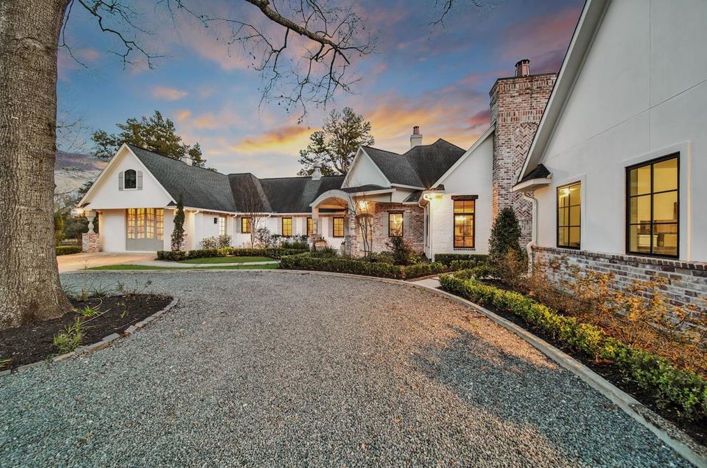 10611 Spell Rd, Tomball, TX 77375-7044