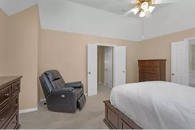 10825 Millridge Pines Court, Houston, TX 77070 - Photo 22