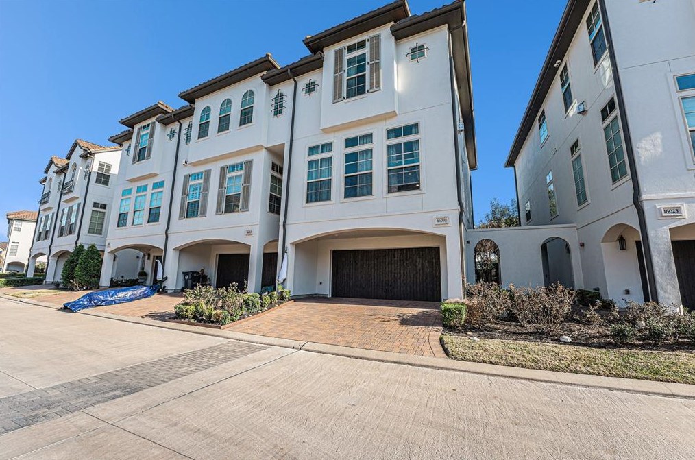 16019 Morgan St, Sugar Land, TX 77478