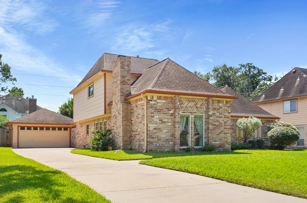 907 Dominion Dr, Katy TX  77450-2909 exterior