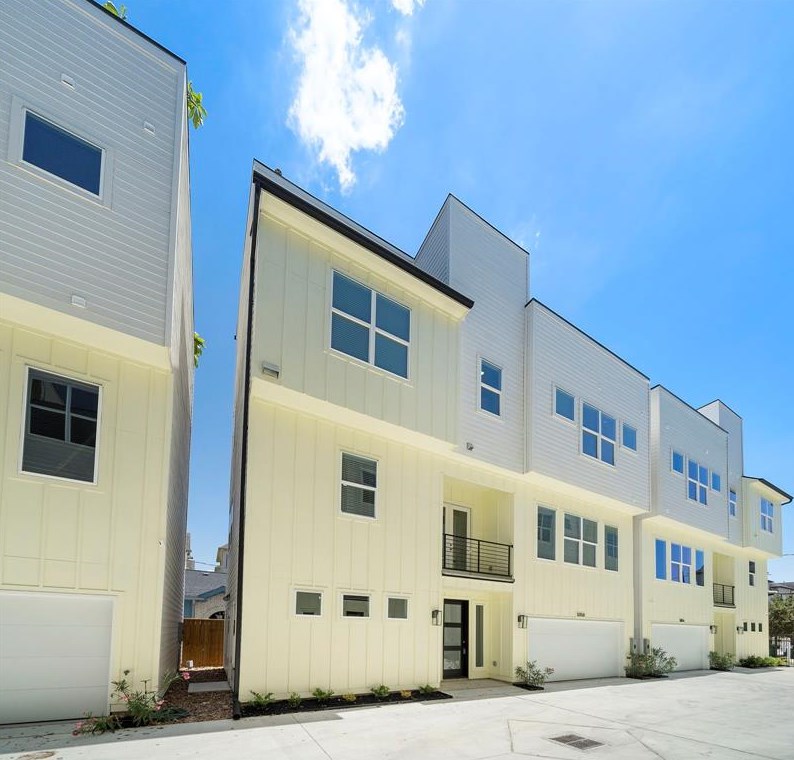 1015 W 24th St #b, Houston, TX 77008