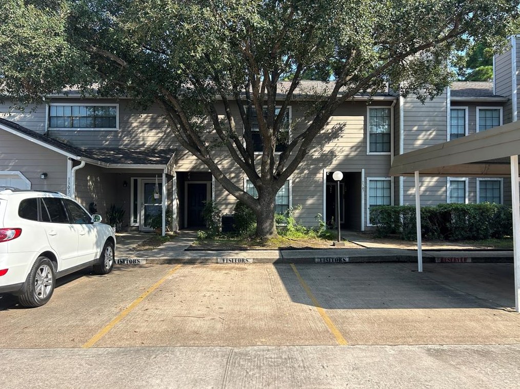 14911 Wunderlich Dr #1305, Houston, TX 77069