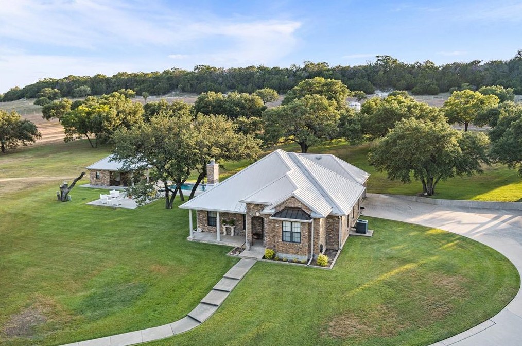 2660 Split Oak Ranch Rd, Morgans Point, TX 76513