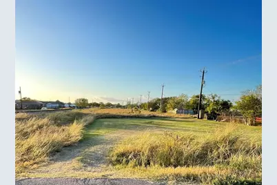 000 Ash Street, Freeport, TX 77541 - Photo 2