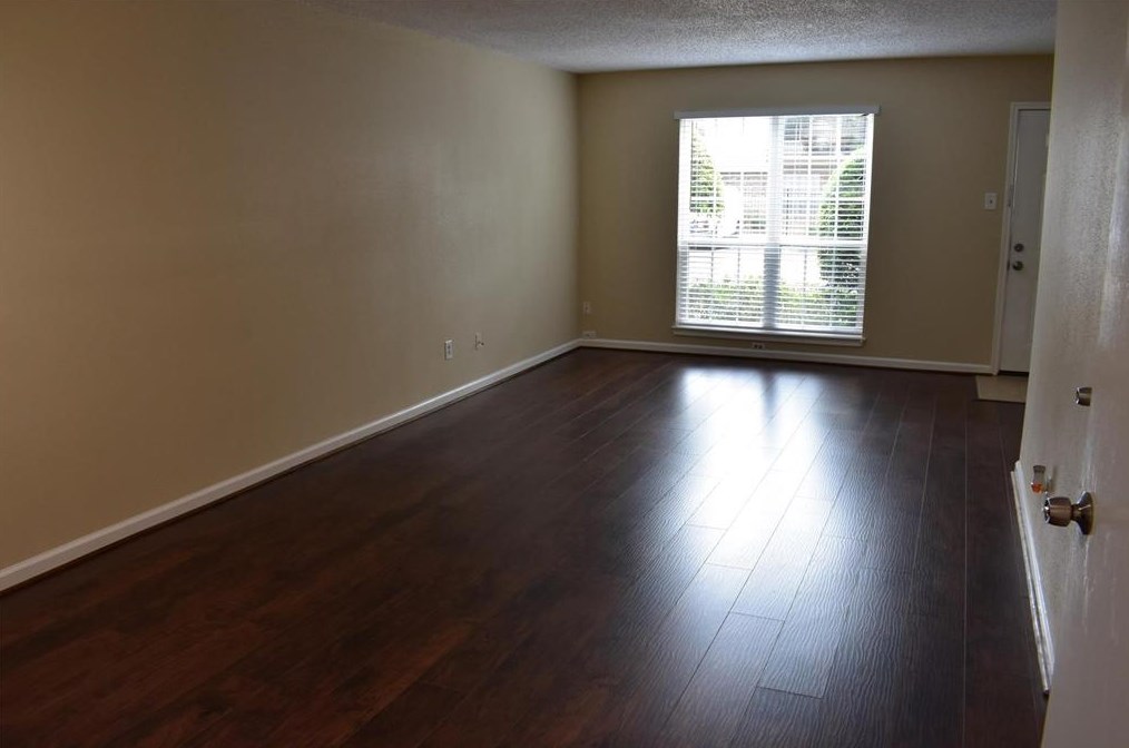 6410 Del Monte Dr Apt 11, Houston, TX 77057
