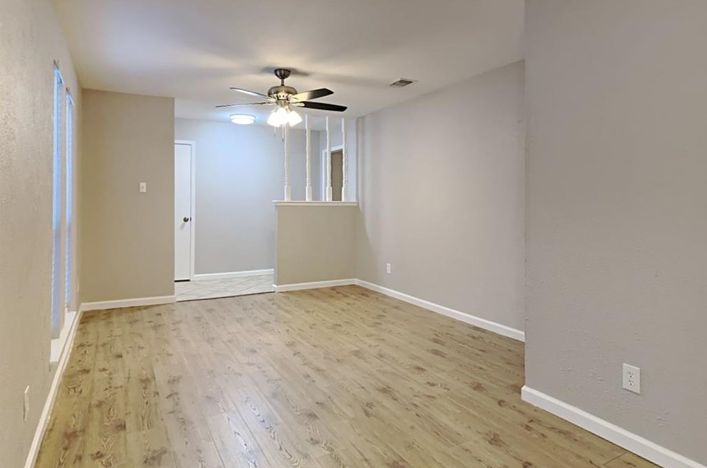 38 Brookflower Rd, Spring TX  77380-3905 exterior