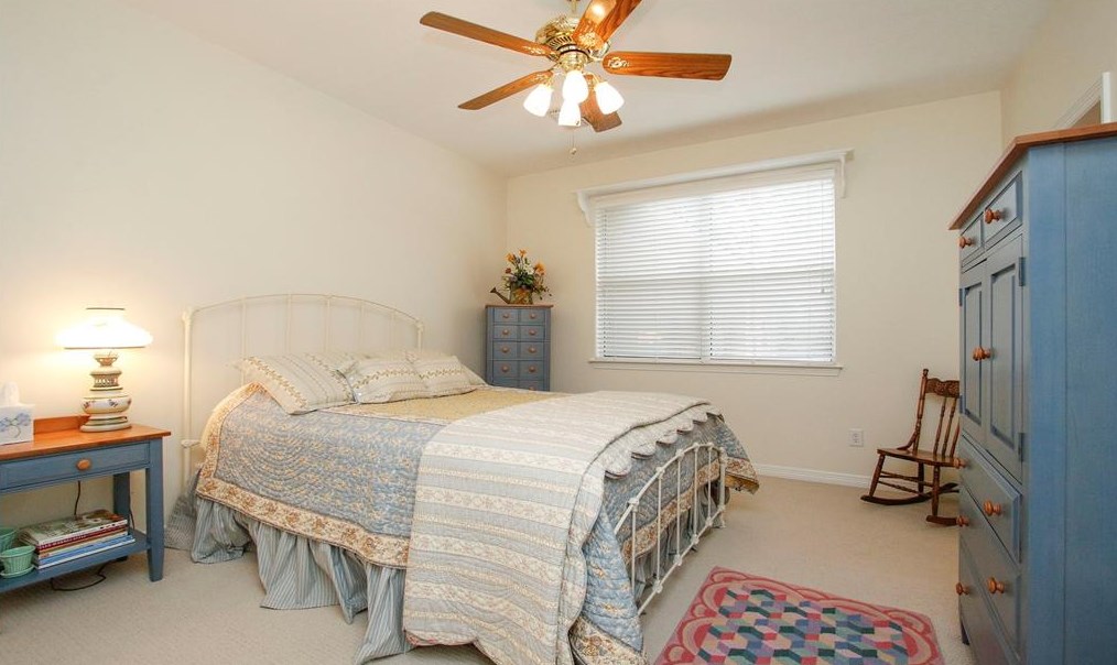 22502 Holly Crk Trl, Tomball TX 77377-3659 exterior