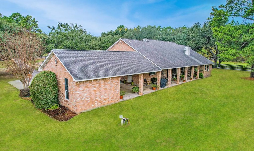 22502 Holly Crk Trl, Tomball TX 77377-3659 exterior