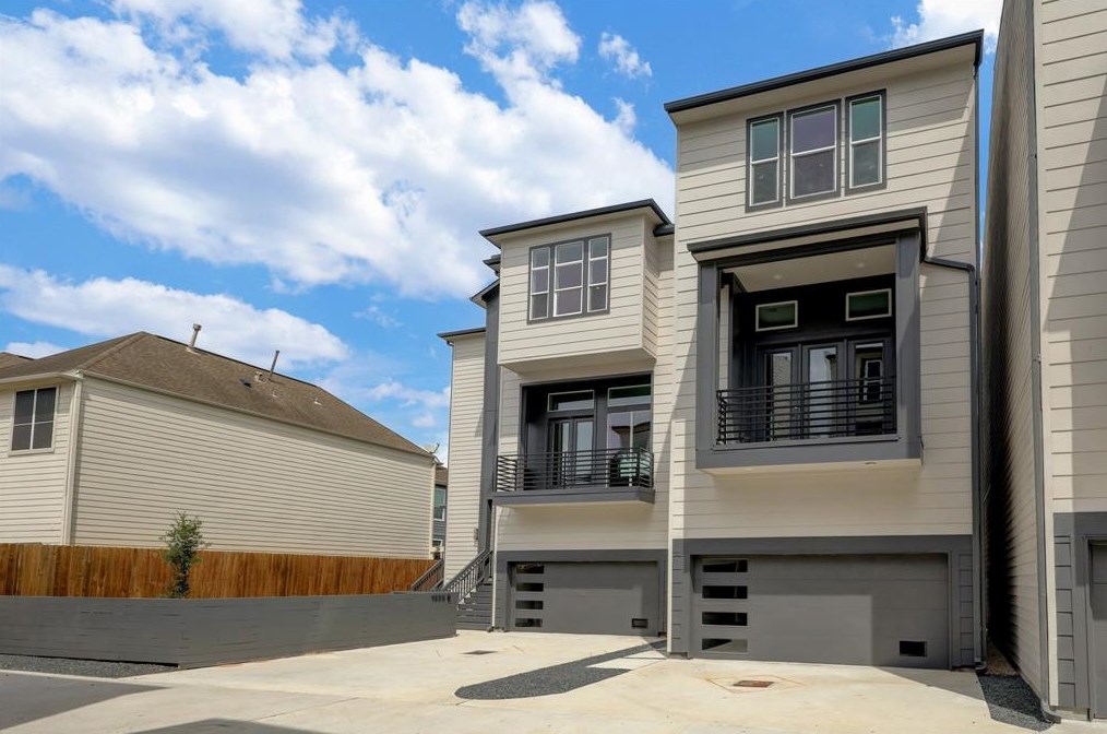 1535 W 24th St #d, Houston, TX 77008