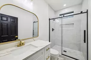 228 Lenox St, Houston, TX 77011 - Photo 12