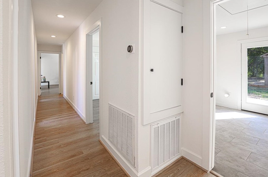 16211 Creeksouth, Houston TX  77068-2105 exterior