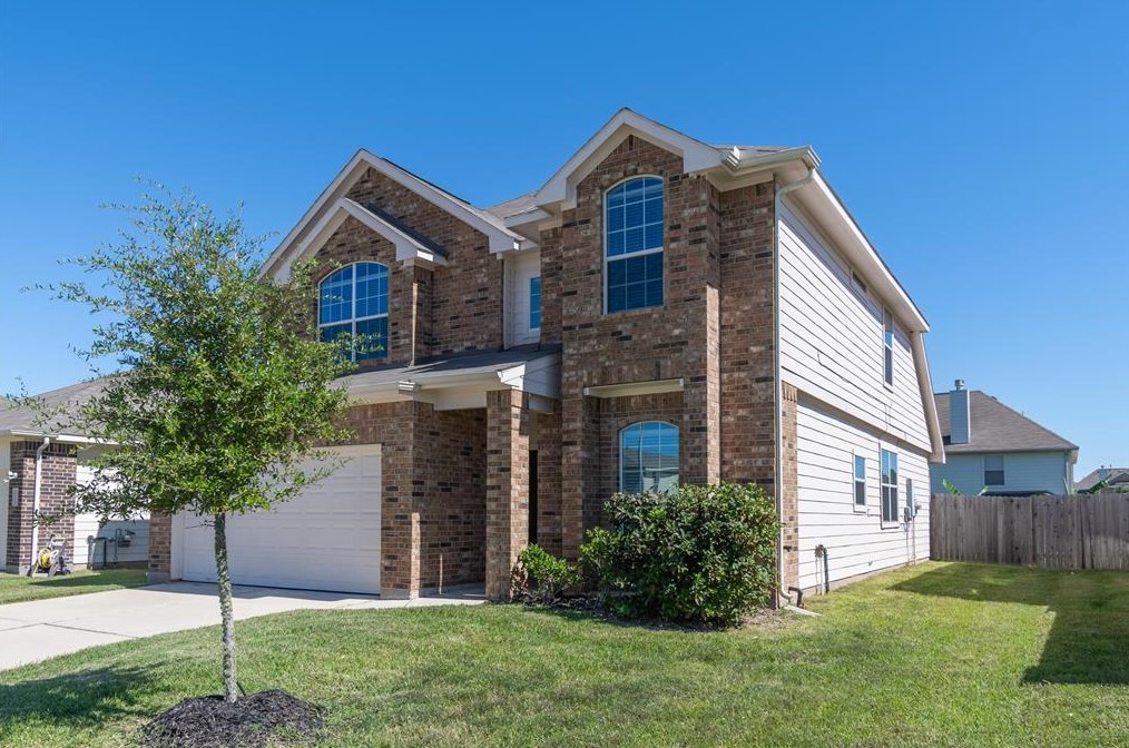 916 Desoto Dr, Richmond, TX 77406-1437