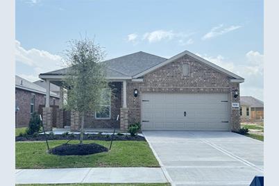 906 Whispering Winds Drive - Photo 1