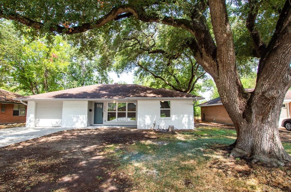 5010 Lido Ln, Houston, TX 77092-5260