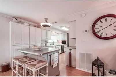 1818 Tiki Drive, Tiki Island, TX 77554 - Photo 18