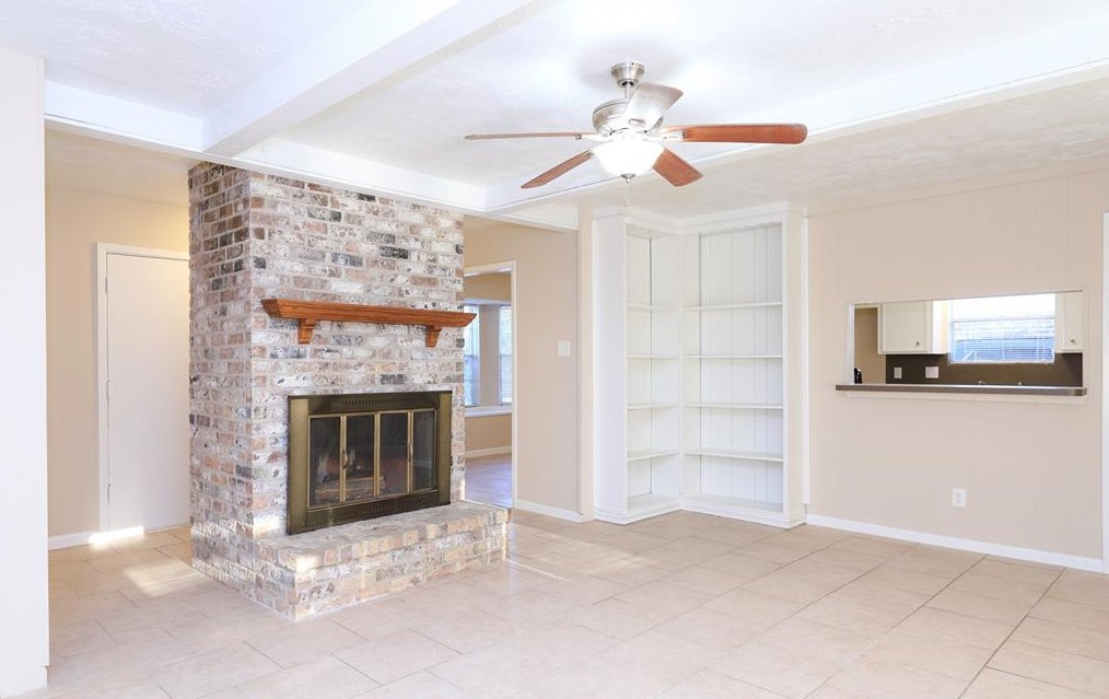 23811 English Oak Dr, Spring TX  77373-5812 exterior