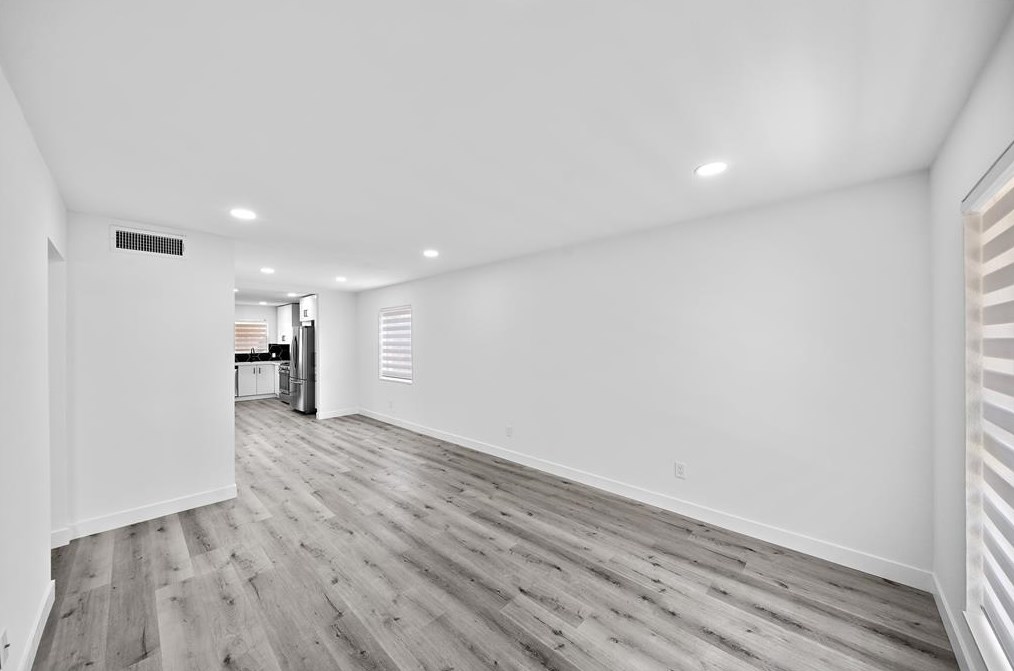 1106 W Tri Oaks Ln #134, Houston, TX 77043
