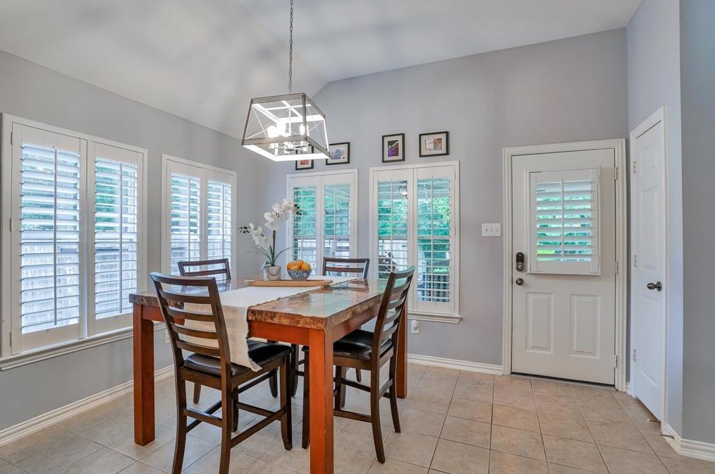 12922 Coopers Hawk Dr, Houston TX  77044-4403 exterior