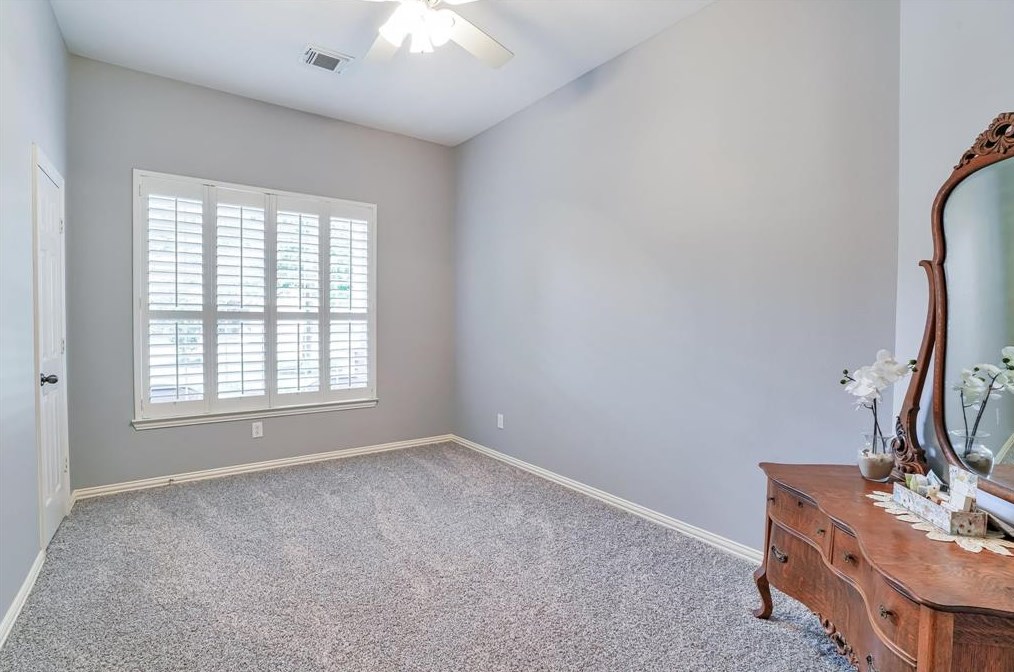 12922 Coopers Hawk Dr, Houston TX  77044-4403 exterior