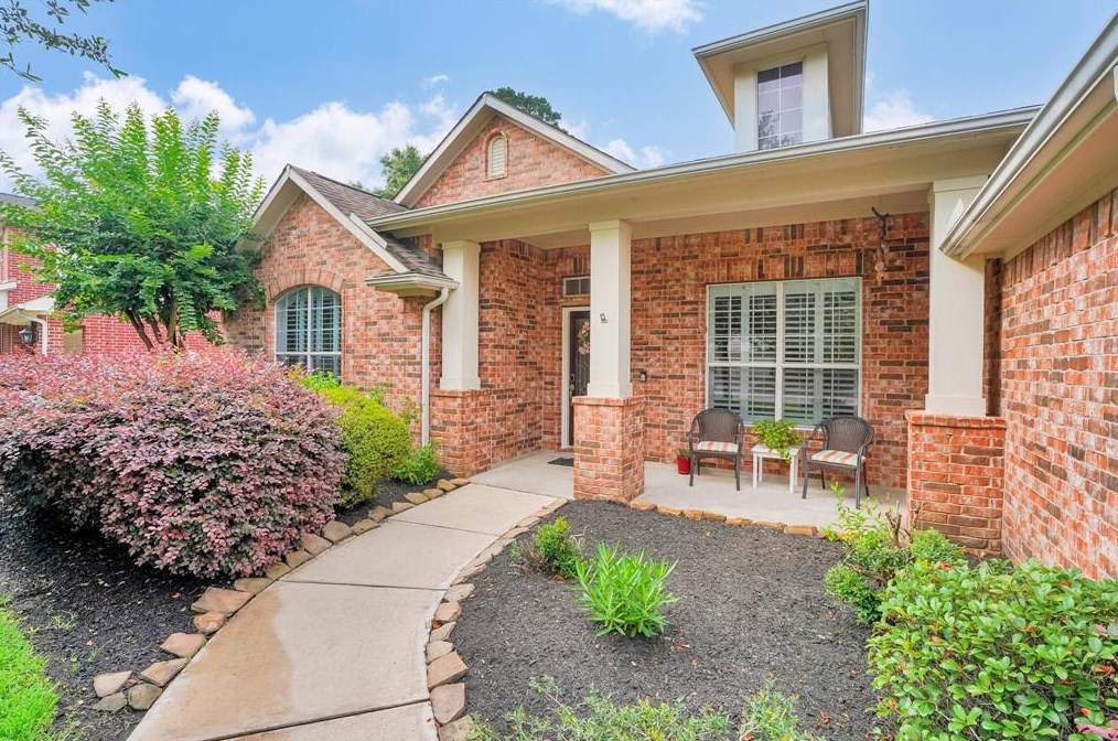 12922 Coopers Hawk Dr, Houston TX  77044-4403 exterior