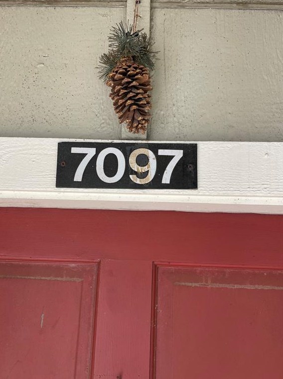 7097 Greenway Chase St, Houston, TX 77072