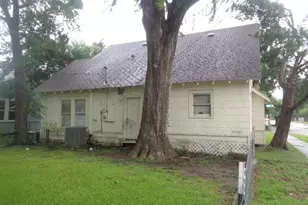 3230 Ohio St, Baytown, TX 77520 - Photo 6