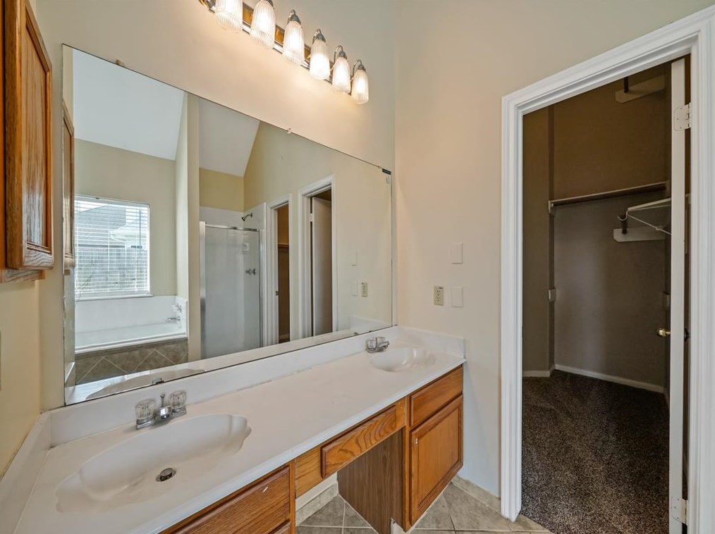 17635 Glenmark Dr, Houston TX  77084-7602 exterior