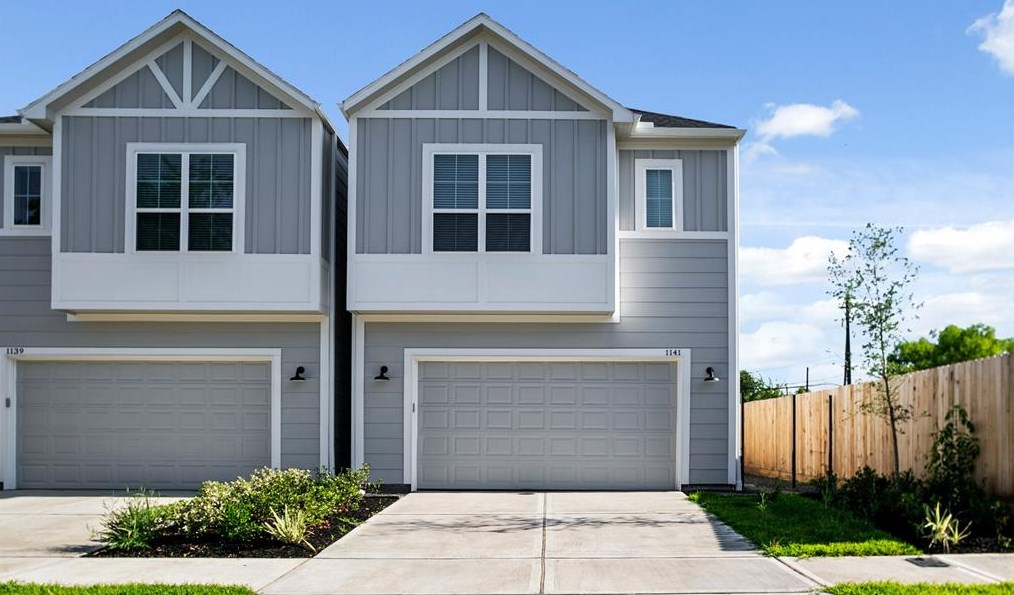 1141 Aurora St, Houston, TX 77009