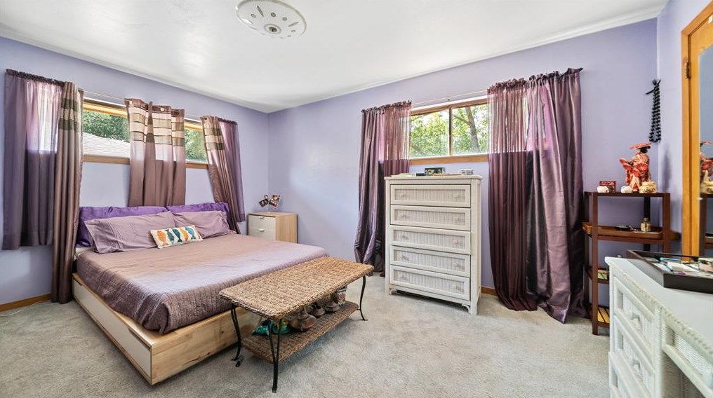 4514 Mcdermed Dr, Houston TX  77025-5401 exterior