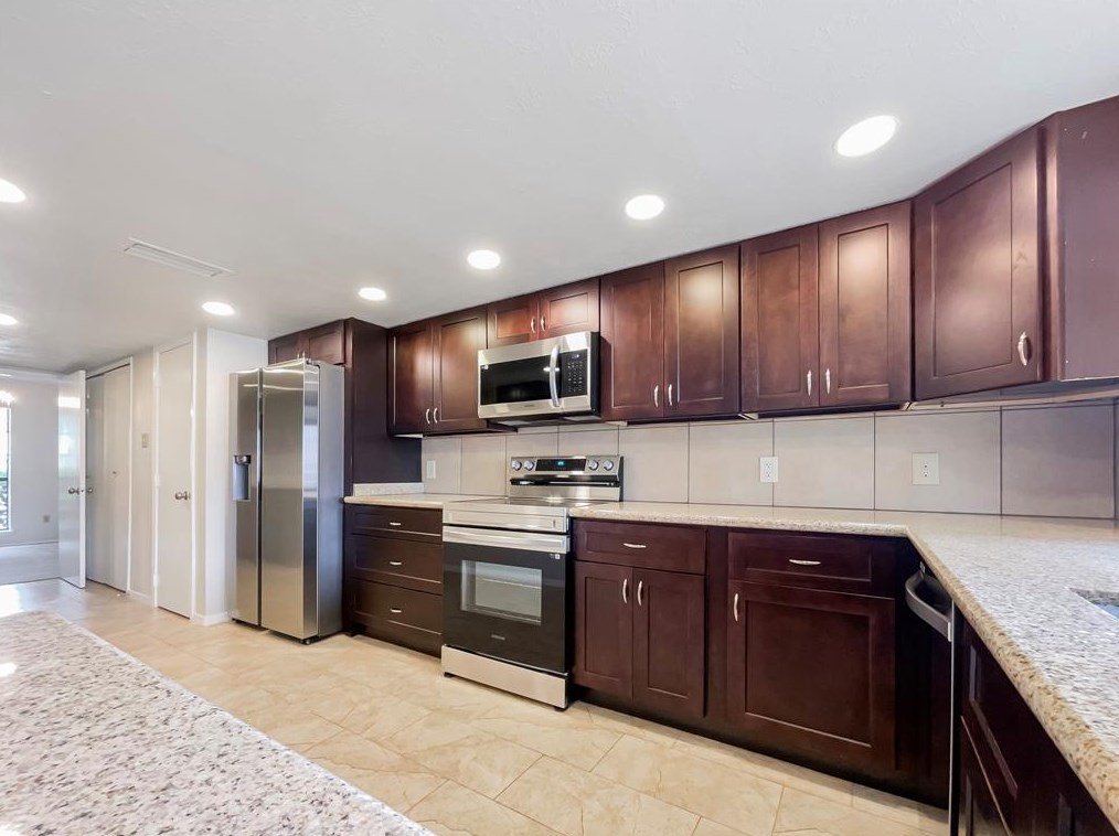 16911 Laurajean Ln, Houston, TX 77084-2637