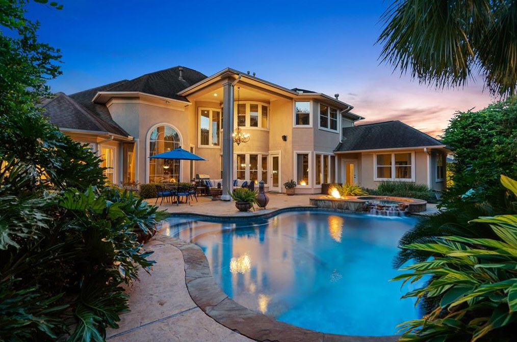 55 Waterford Pointe Cir, Sugar Land, TX 77479-5663