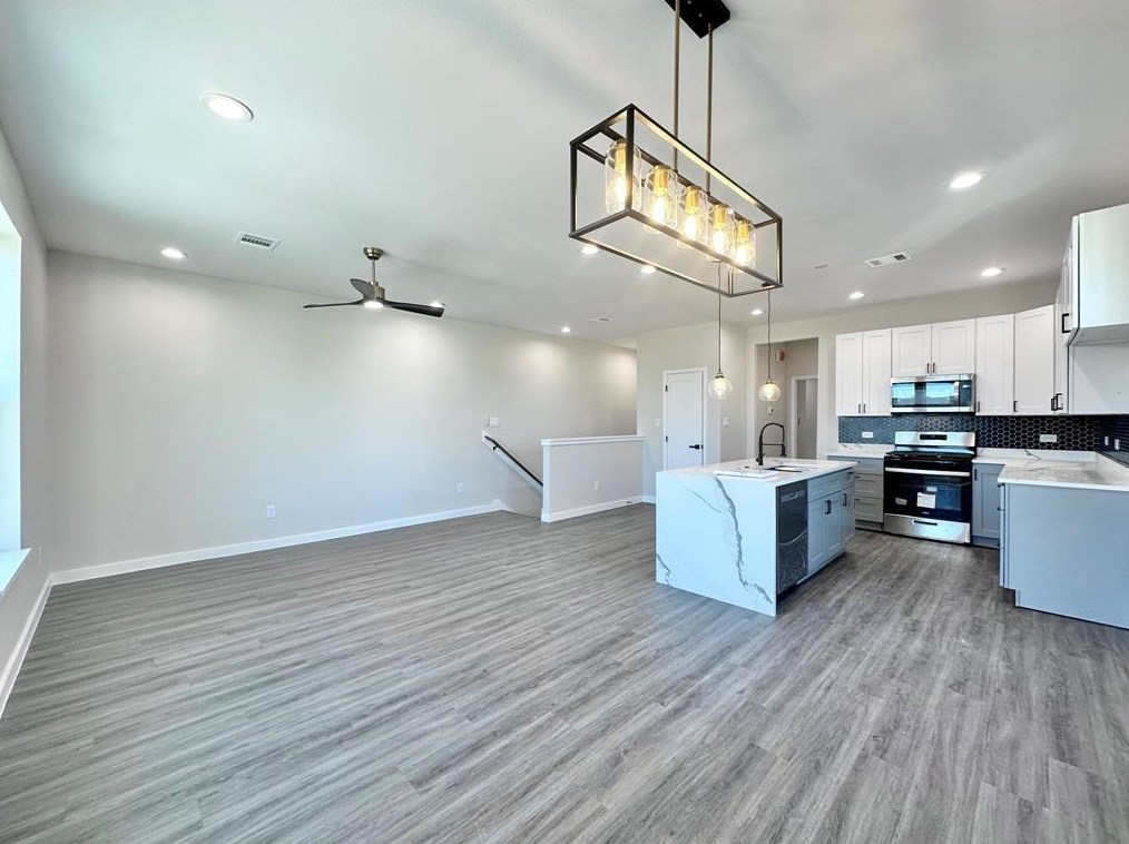 3319 Stassen St, Houston TX  77051-1250 exterior