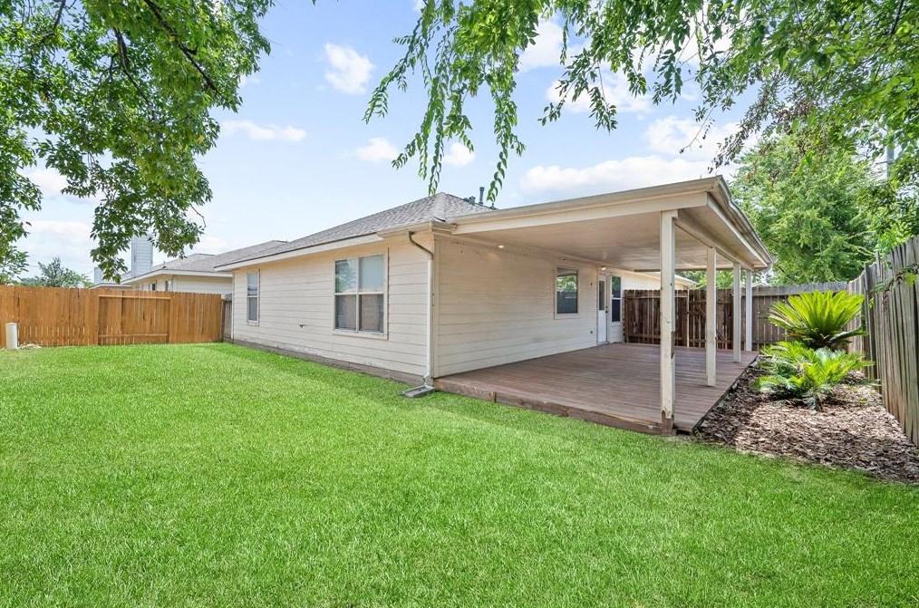 17242 Glenpatti Dr, Houston TX  77084-1368 exterior