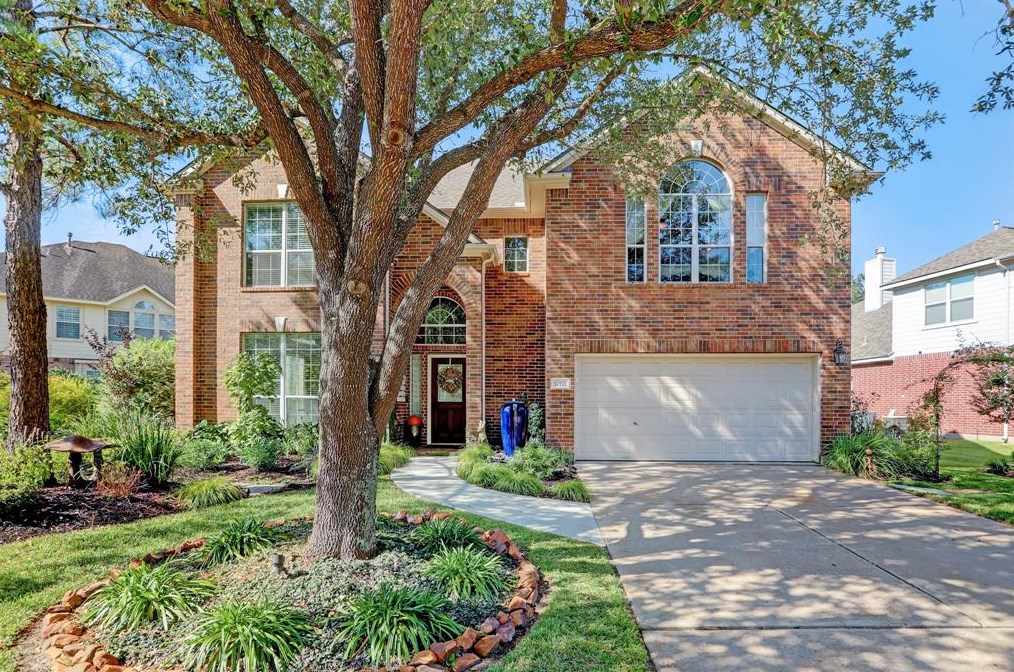10111 Heron Meadows Dr, Houston, TX 77095-5512