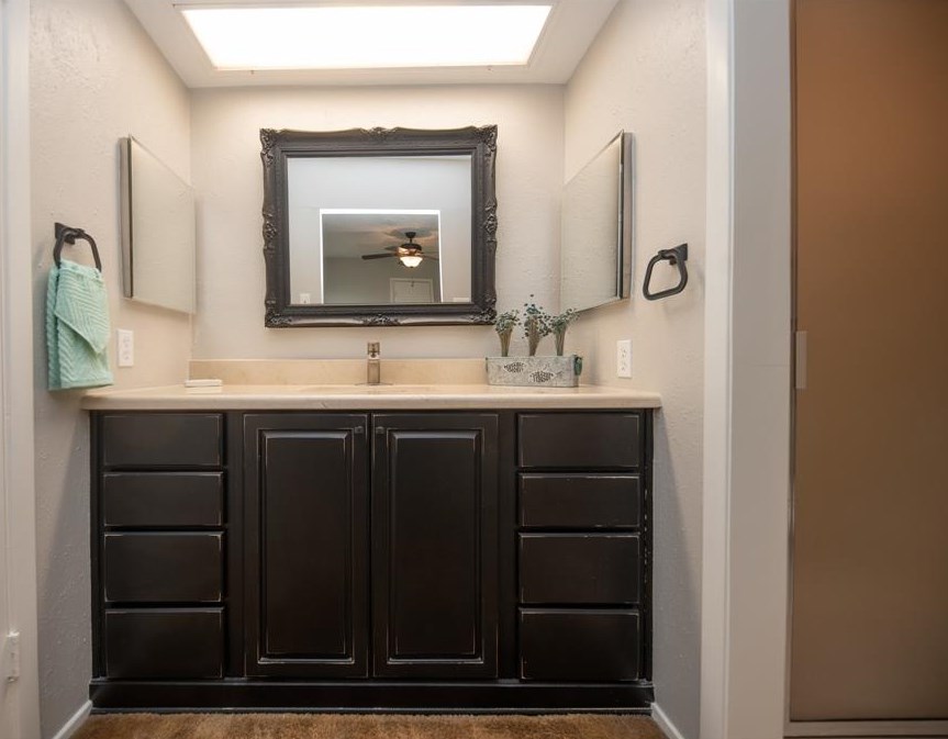 6543 Briar Byu Dr, Houston TX  77072-1769 exterior