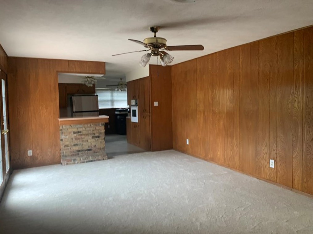 10511 Timberoak Dr, Houston TX  77043-2803 exterior