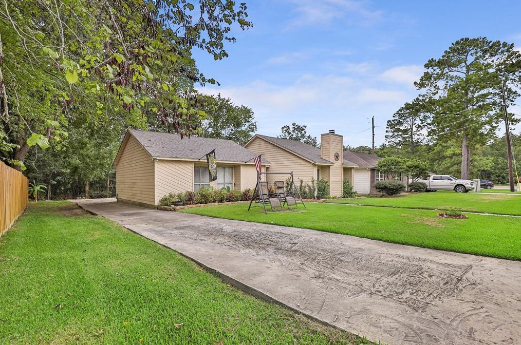 17118 Broken Back Dr, Crosby TX  77532-4031 exterior