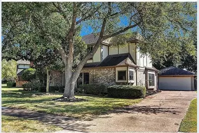 2442 Hodges Bend Circle, Sugar Land, TX 77479 - Photo 2