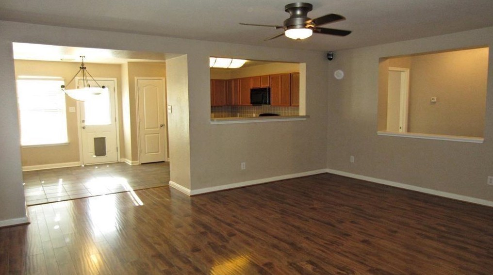21011 Kenna Cove Ln, Spring TX  77379-8479 exterior